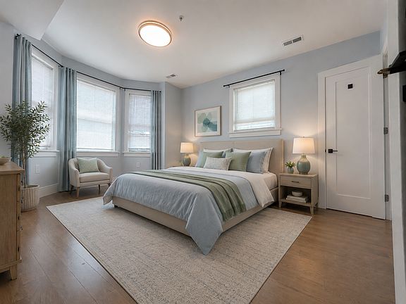 3rd image of 167 Charles St #4