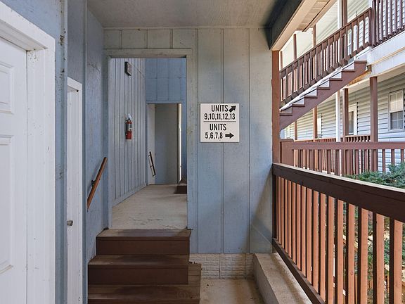 5th image of 110 Kimberling Lane ## 11