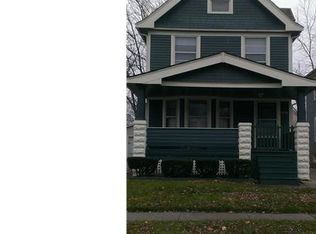 15710 Grovewood Ave, Cleveland, OH