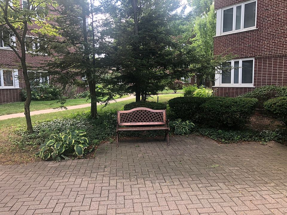 1st image of 7202 Oak Ave #2