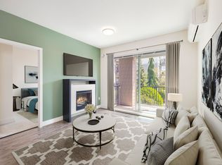 6688 120th St #207, Surrey, BC V3W 1T8