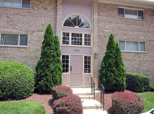 2823 Kalmia Lee Ct APT 101, Falls Church, VA 22042