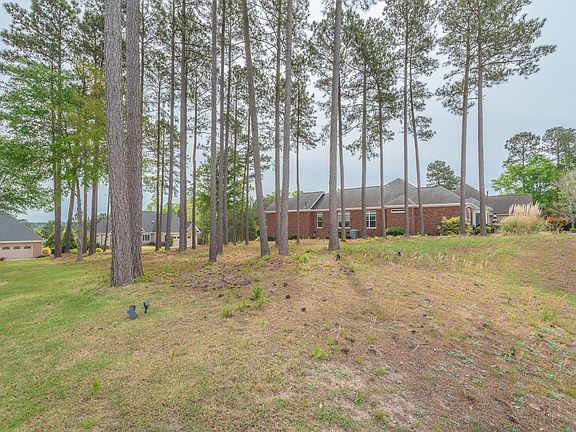 5th image of 211 Quiet Oak Ct