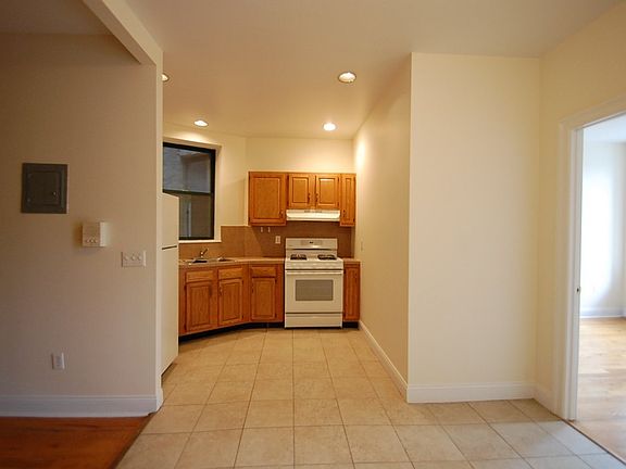 3rd image of 2053 8th Ave APT 2F