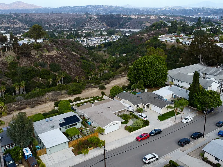 2771 Marathon Dr — Photo 65
