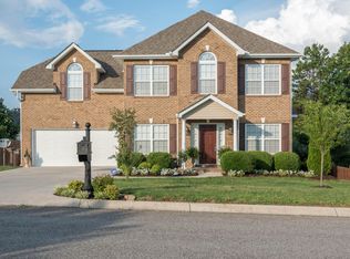 3328 Grassy Pointe Ln, Knoxville, TN 37931