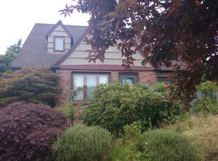 4522 SW Hill St, Seattle, WA 98116