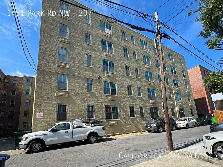 1451 Park Rd NW #207 — Photo 11