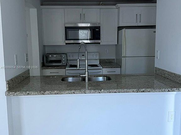 3rd image of 6955 NW 186th St APT F209