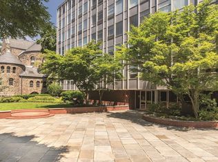 70 Park St APT 32, Brookline, MA 02446