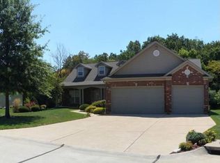 6 Harvest Ct, Imperial, MO 63052
