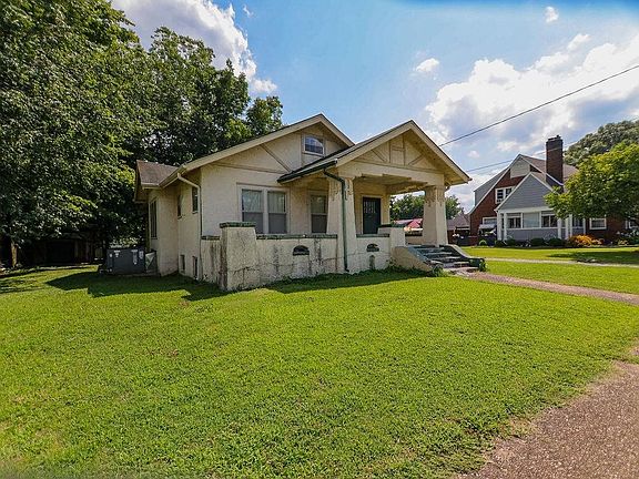 2nd image of 509 2nd St