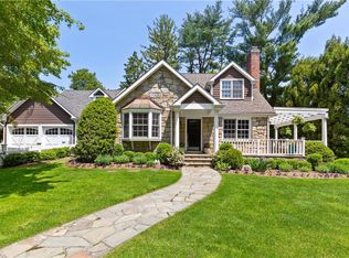 11 Halls Ln, Rye, NY 10580