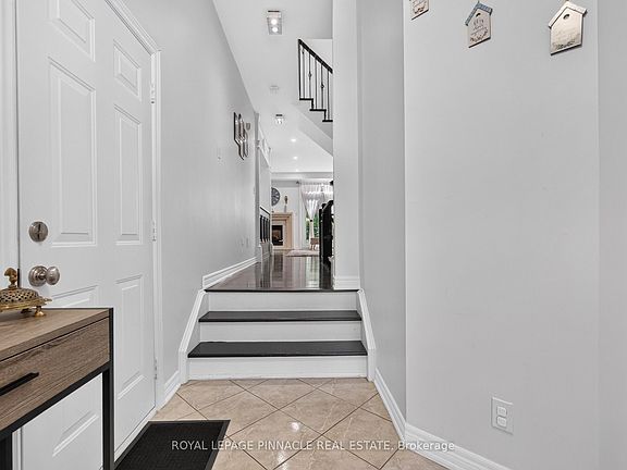 5th image of 2254 Rockingham Dr #13