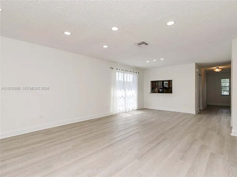21559 Cypress Hammock Dr #44J — Photo 40