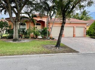 2132 SW 117th Ave, Miramar, FL 33025