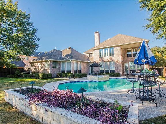 5th image of 6017 Wildwood Dr