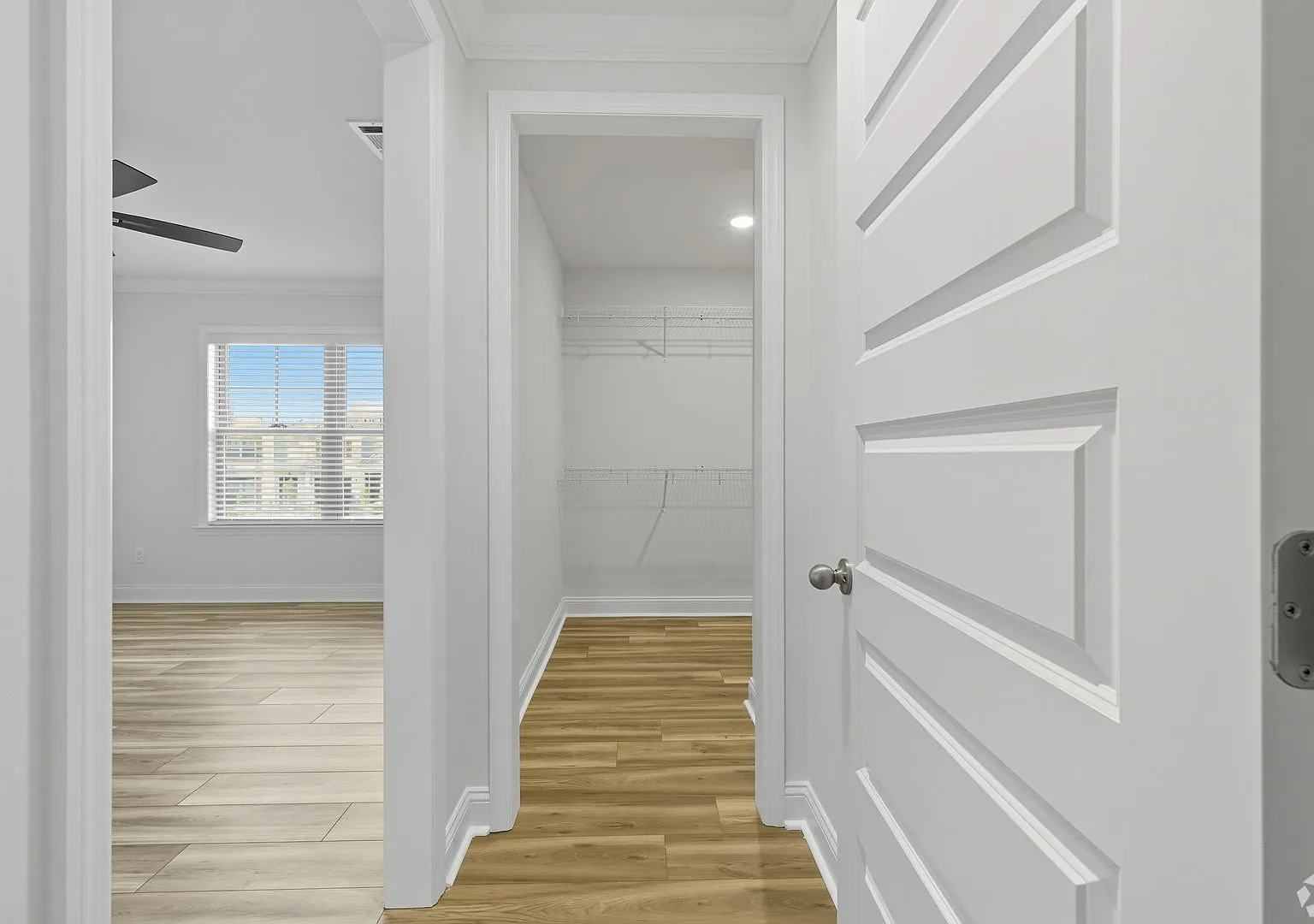 Modern 3BR/2.5BA New Construction Townhome! Just 6 Mins from Moody AFB! — Photo 4
