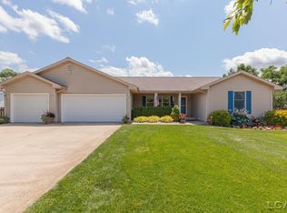 3102 Cobblestone Rdg, Tecumseh, MI 49286