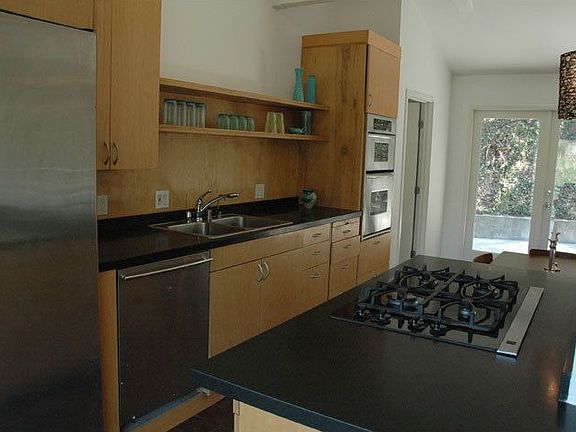All new kitchen with stainless appliances.