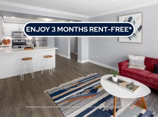 16 Summit Ave #12, Hamilton, ON L8V2R8