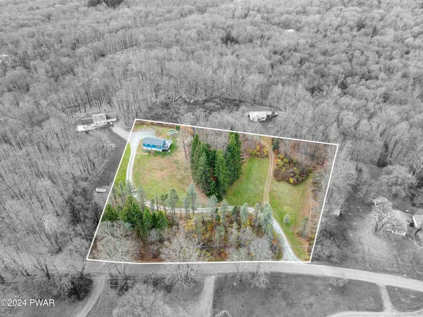 131 Hilltop Rd, Newfoundland, PA 18445
