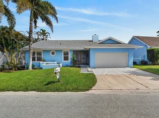 715 SW Salerno Rd, Stuart, FL 34997