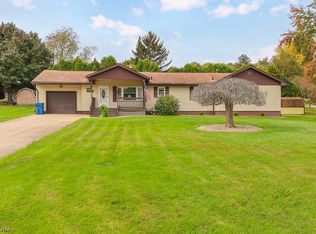 1670 Faylor Dr, Akron, OH 44312
