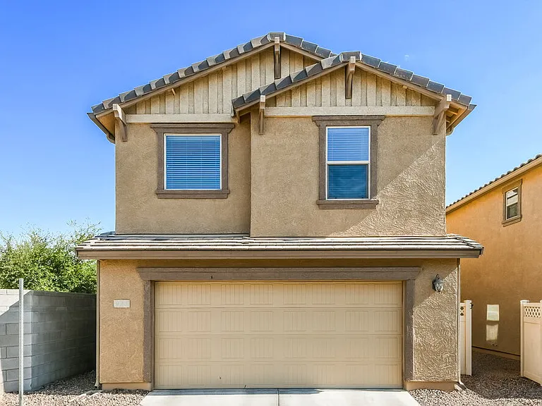 923 S Pheasant Dr — Photo 17