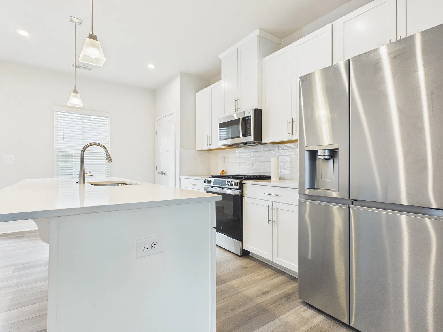 1414 Newell Towns Ln — Photo 4