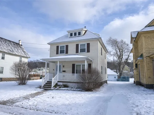 130 Park Pl, Auburn, NY 13021