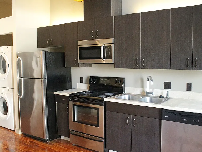 First on Broadway | 45 West Broadway — Photo 5