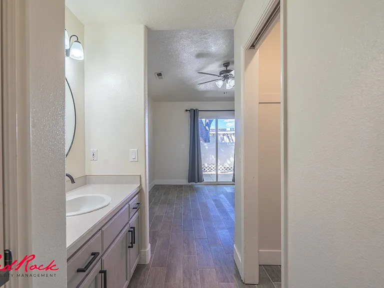 441 E Sunland Dr #6 — Photo 45