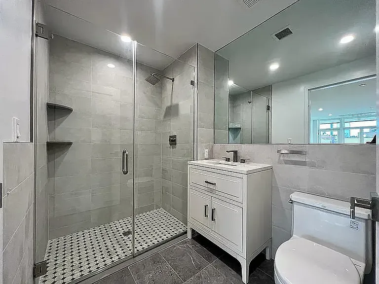 27-23 27th St #3T — Photo 9
