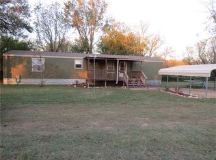 515 Cherry Ave, LULING, TX 78648