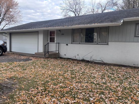 13810 Sunset Trl N, Plymouth, MN 55441