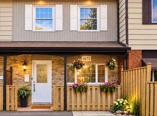 1673 Applewood Cres, Peterborough, ON K9K1N3