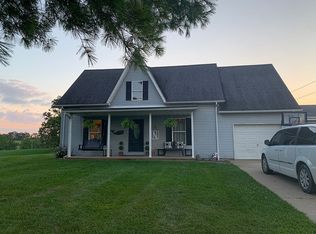 3014 Moyer Rd, Maysville, KY 41056