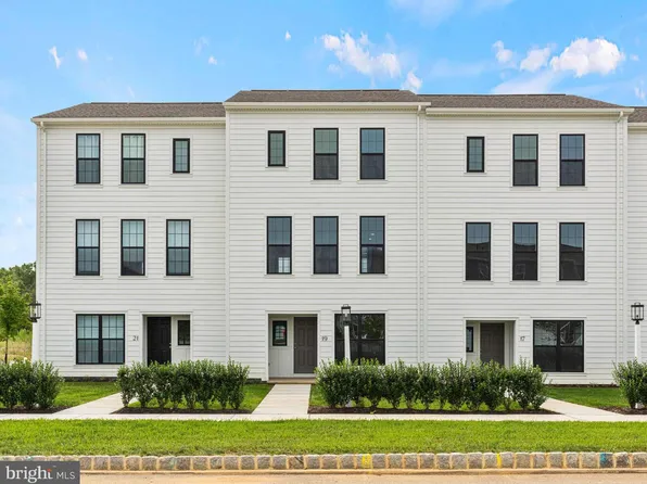 19 Silo St, Carlisle, PA 17015