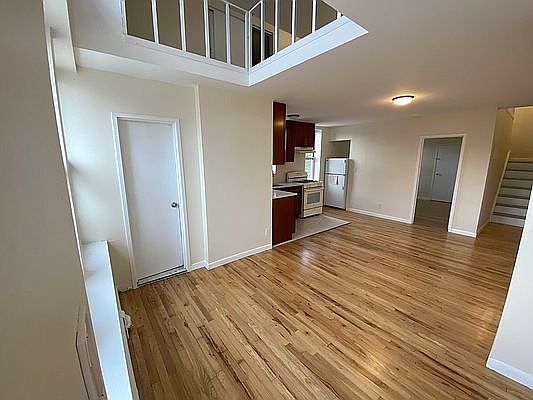 3rd image of 2001 E 24th St APT 2