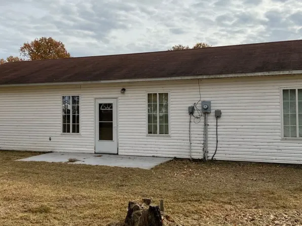 1308 Barton Ln, Paragould, AR 72450