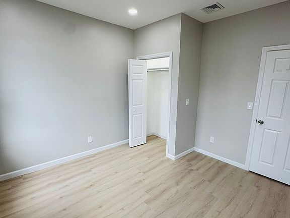 5th image of 53-55 Henry St #59-C1