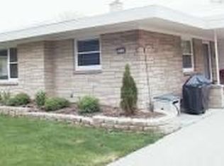 3430 S 33rd St, Milwaukee, WI 53215