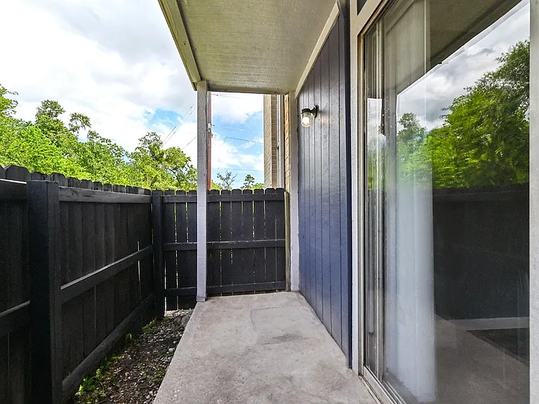 Pine Creek Apartments — Photo 60