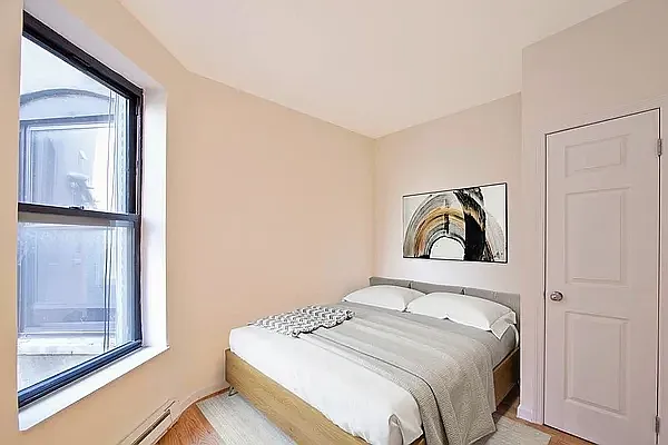 Rented by Vector New York, LLC | media 6