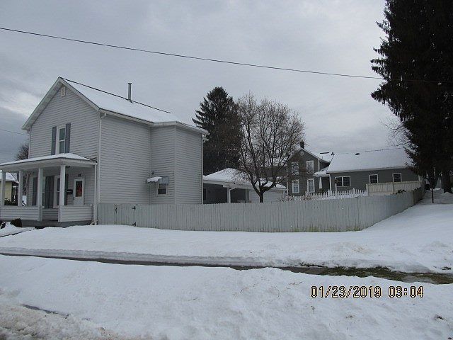 2nd image of 101 W 5th St