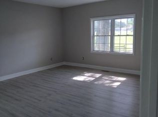 5521 Goochs Mill Rd, Oxford, NC 27565