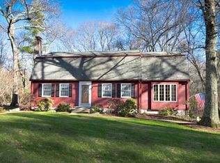 64 Green Ln, Sherborn, MA 01770