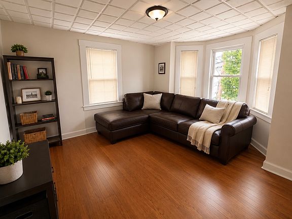 5th image of 23-25 Cushing St #2