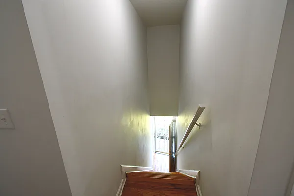 Rented by Elsie Ortiz, LREB | media 8